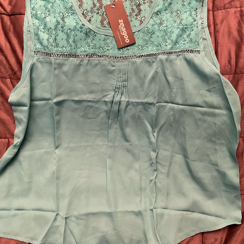 Zeagoo Women’s lace neckline sleeveless blouse